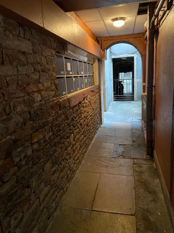 Studio Cosy Au Coeur Du Centre Ville Mâcon Kültér fotó